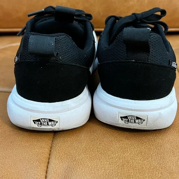 Vans Black and White Women's Sneakers - Picture 3 of 5